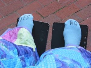 Mariah's Yes/No Toes (7/11/08)